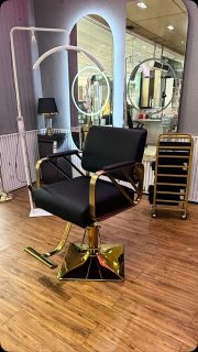 ✨ Eleva la imagen de tu negocio con estilo y comodidad 💫
✅ RD$ 13,200
Nuestro sillón hidráulico combina elegancia, resistencia y confort, ideal para salones de belleza, barberías, estudios de maquillaje y espacios de estética.
✅ Diseño moderno y sofisticado
✅ Ajuste hidráulico suave y práctico
✅ Materiales de alta calidad y larga durabilidad
✅ Máxima comodidad para tus clientes
✅ ¡A un precio que sí vale la pena!
💥 Dale a tu espacio el toque profesional que merece sin gastar de más.
📲 Escríbenos hoy y aprovecha nuestro excelente precio. ¡Entrega disponible! 🚚✨
✅ ORDENA YA ! 809-28-6325 WhatsApp
WWW.JCGOLDENSUPPLY.COM
✅ Tienda física
Avenida Mella 302, esquina 19 de Mazo, al lado de la sirena, próximo al barrio chino. Santo Domingo RD 🇩🇴
#SillónHidráulico #MobiliarioProfesional #SalónDeBelleza #jcgoldensupply #Estética