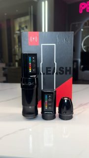 La Unleash Pen Machine combina comodidad y estabilidad. Su diseño ergonómico te ayuda para que trabajes en líneas bien definidas, sombreados y que la puedas usar en largas sesiones de trabajo. Una herramienta pensada para artistas profesionales 🔥🔥🔥

Visítanos o escríbenos y descubre si esta será tu próxima máquina 💪

#JCGoldenSupply #UnleashPenMachine #TattooMachine #TattooArtist #TattooSupply EquipateConLosMejores