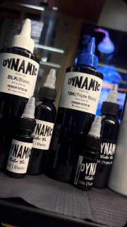 Ya están disponibles nuevamente nuestras tintas Dynamic originales trasvasadas, ordena a tiempo 💪

📱Ordena 
WhatsApp (809) 258-6325. 
Ó 
📍Visítanos  En la Ave. Mella no.302, esq. 19 de Marzo (al lado de la Sirena) próximo al Barrio Chino, Sto. Dgo. 

⏰Laboramos De lunes a viernes 9am-5:50pm | Sab. 9am-2:50pm 

✅ Lista de precios 
LÍNEA 
8 onzas RD$ 1,850 
65mm RD$ 950 
10mm RD$ 250 

TRIPLE BLACK 
8onzas RD$ 2,800
65mm RD$ 1,050 
10mm RD$ 350

WHITE 
8 onzas RD$ 2,300
10mm RD$ 350

#JCgoldensupply #tattoosupply  #dynamic