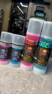 .
STENCIL GEL INKONE 🧴🔥
4oz - RD$795
8oz - RD$1350
•
Un buen tatuaje empieza con un stencil impecable.

El Stencil Gel Inkone ofrece una transferencia nítida y de alta definición, logrando líneas precisas que se mantienen firmes durante toda la sesión. Su fuerte adherencia resiste el sudor, el roce y las limpiezas constantes, mientras su fórmula suave, a base de componentes de origen vegetal, cuida la piel sin dejar residuos grasos.
•
VISITANOS ! 

📍Tienda fisica 
Estamos ubicados en la avenida Mella no.302 esq. 19 de marzo (al lado de la sirena) proximo al barrio chino, sto sgo. 

Para envios 📦
📲Escribemos al WhatsApp 809-258-6325

#jcgoldensupply #stencil #tattoo #inkone