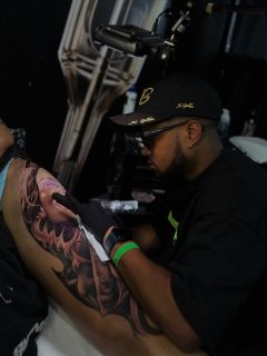 .
TEAM GOLDEN REPRESENTANDO. 💪🏽🔥
@carlosartee en @astrosdq 2026 🧑🏾‍🚀🚀🏆
.
#jcgoldensupply 
#astrosdq 
#tattoojcgolden